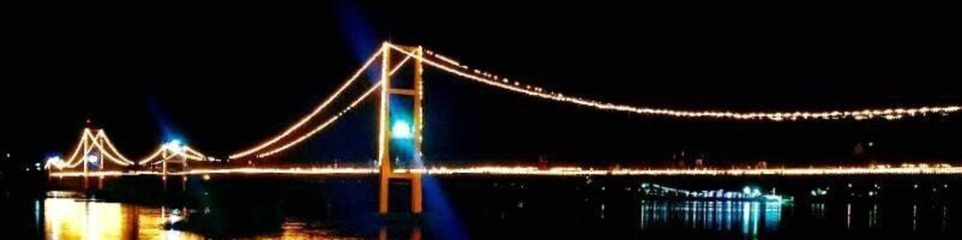 Walking bridge for Loi kathrong