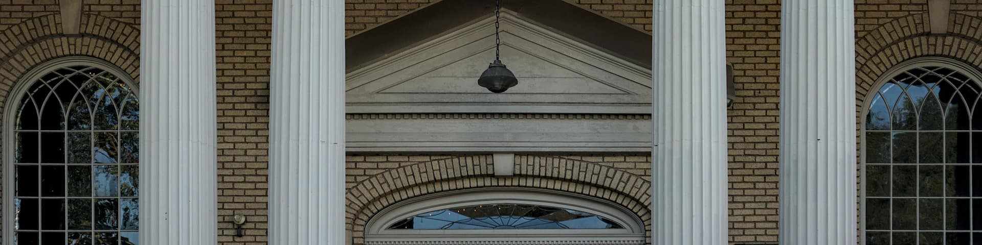 Ellenville Wawarsing Chamber of Commerce building in downtown Ellenville, Sullivan County, upstate New York.