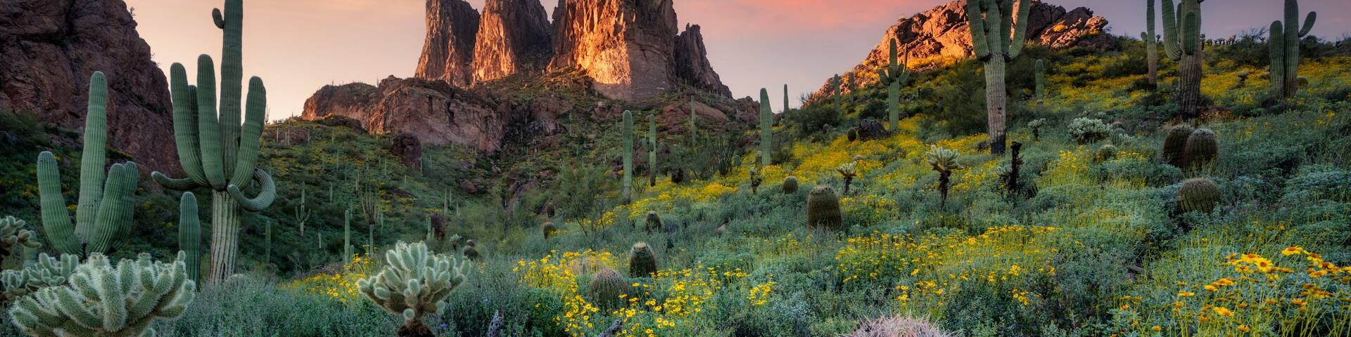 Sunset in the Superstition Mountains of Arizona