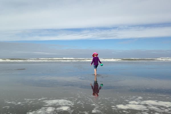 Ocean shores is great in the summer. The water is still quite cold so a dry suit is best for swimming. Lots of sand for sandcastles and wind for kite flying. Prepare for a walk to get to the beach. Lots of wildlife sighting opportunities on the way - we saw a pair of deer between the hotel and the beach. #LifeAtExpedia