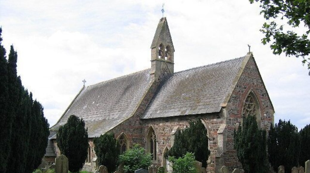 St. Albans, Withernwick, East Riding of Yorkshire, England. Withernwick sits in just about the centre of the grid square. This area is farmland.