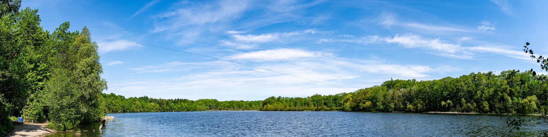 View of Heart Lake Conservation Park in Brampton during sunny summer day.