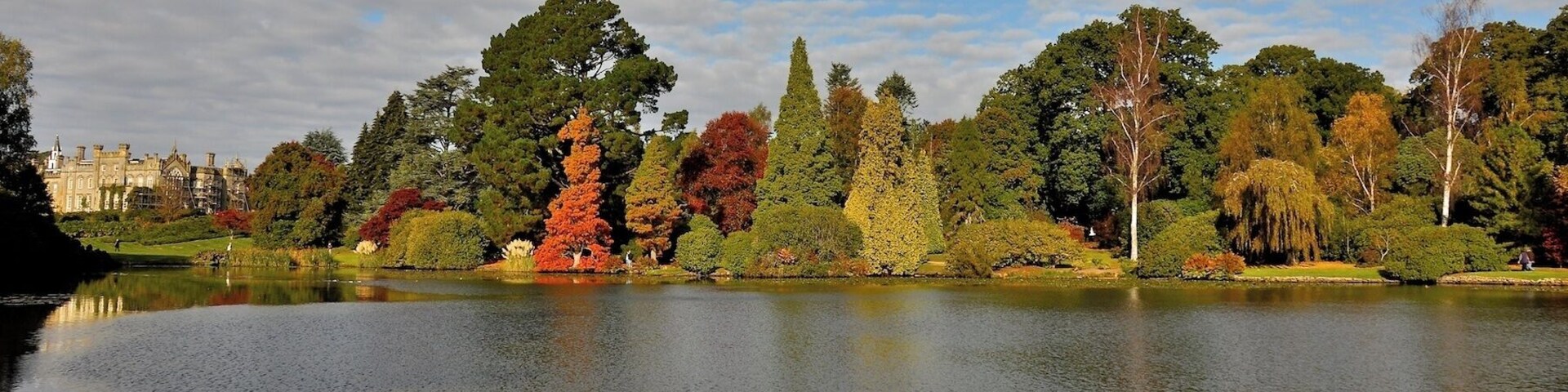 Park at Autumn Ten Foot Pond