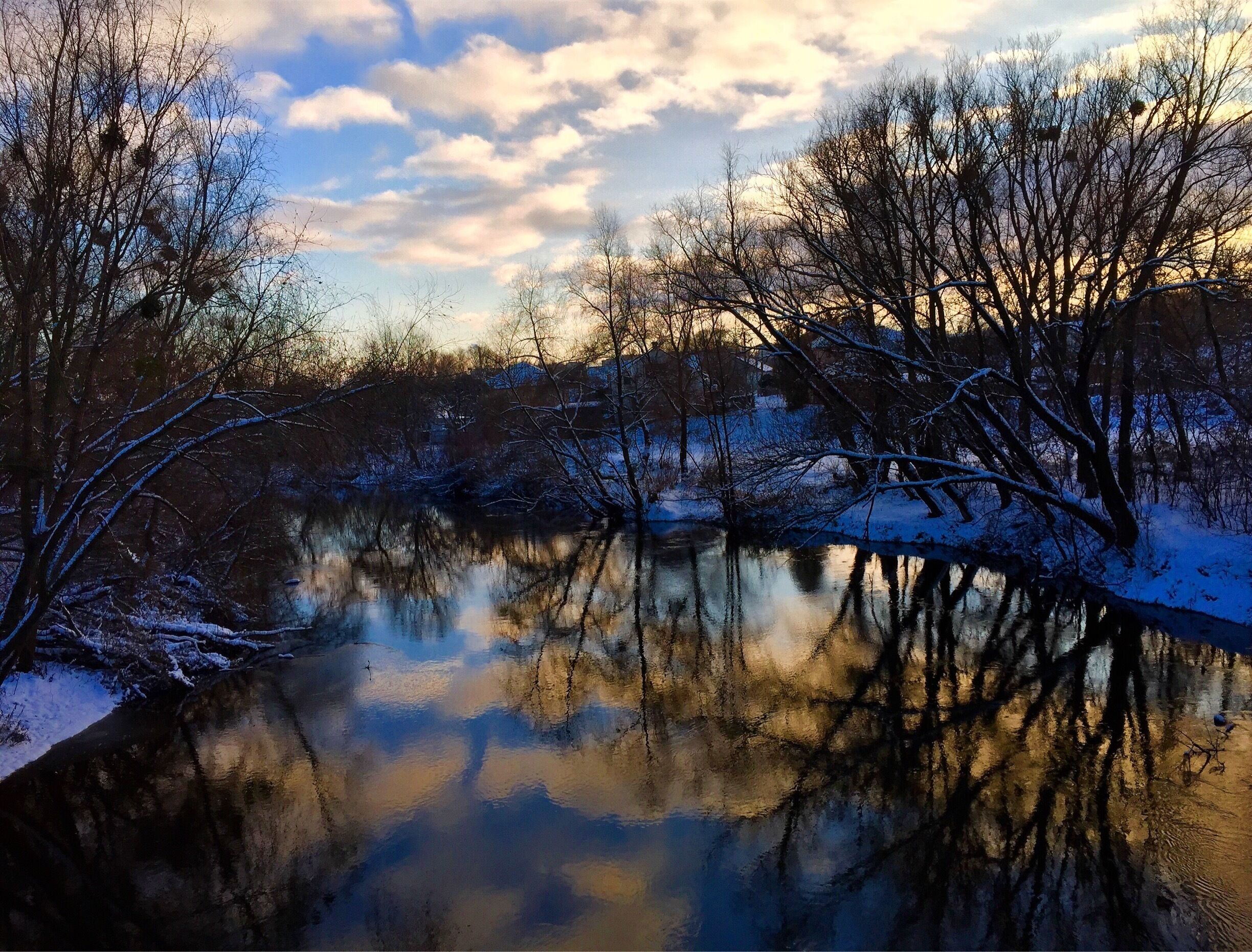 Cold beauty. I love bridges and the views they offer. Temperature: -9C