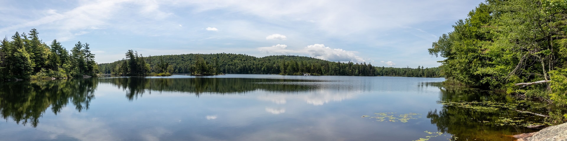 Beautiful landscape view of Smith Pond, New Hampshire, USA