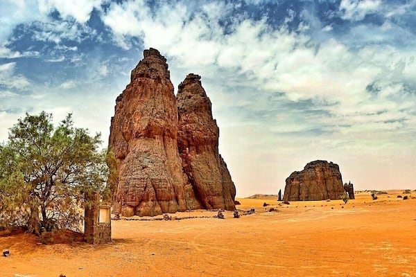 April 2011
La Vache qui Pleure, Tagharghart, Tassili n'Ajer
La Vache qui Pleure means The crying cow which is the famous petroglyph or stone basrelief on these wonderful rocks in the desert near Djanet in Tassili n'Ajer. It depicts cows with tears coming out of their eyes. It is some 5 thousand years old art made by the people living here in times when Sahara was more like a savannah, hovewer already as a mementum of the coming desertification of this land. The legend says that one day the cows were returning to their water reservoir and found out there is no water, so they started to shed their tears...
A holy place for local Touareg people and a diamond of our world history.