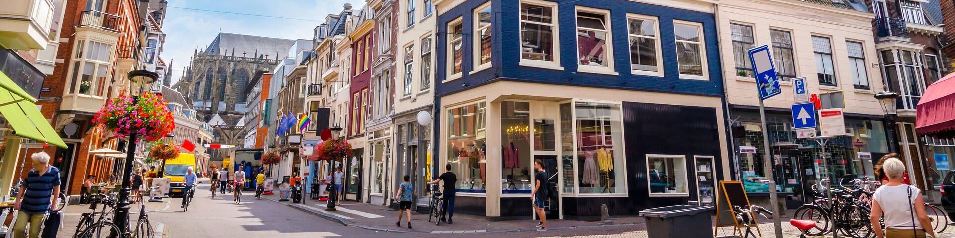 Traditional old street and buildings in Utrecht, Netherlands. , Shutterstock ID 1081107548, SF SSA Case with Manager Approval: Case 07151371, Job: Prepay credit, Client/Licensee: , Other: