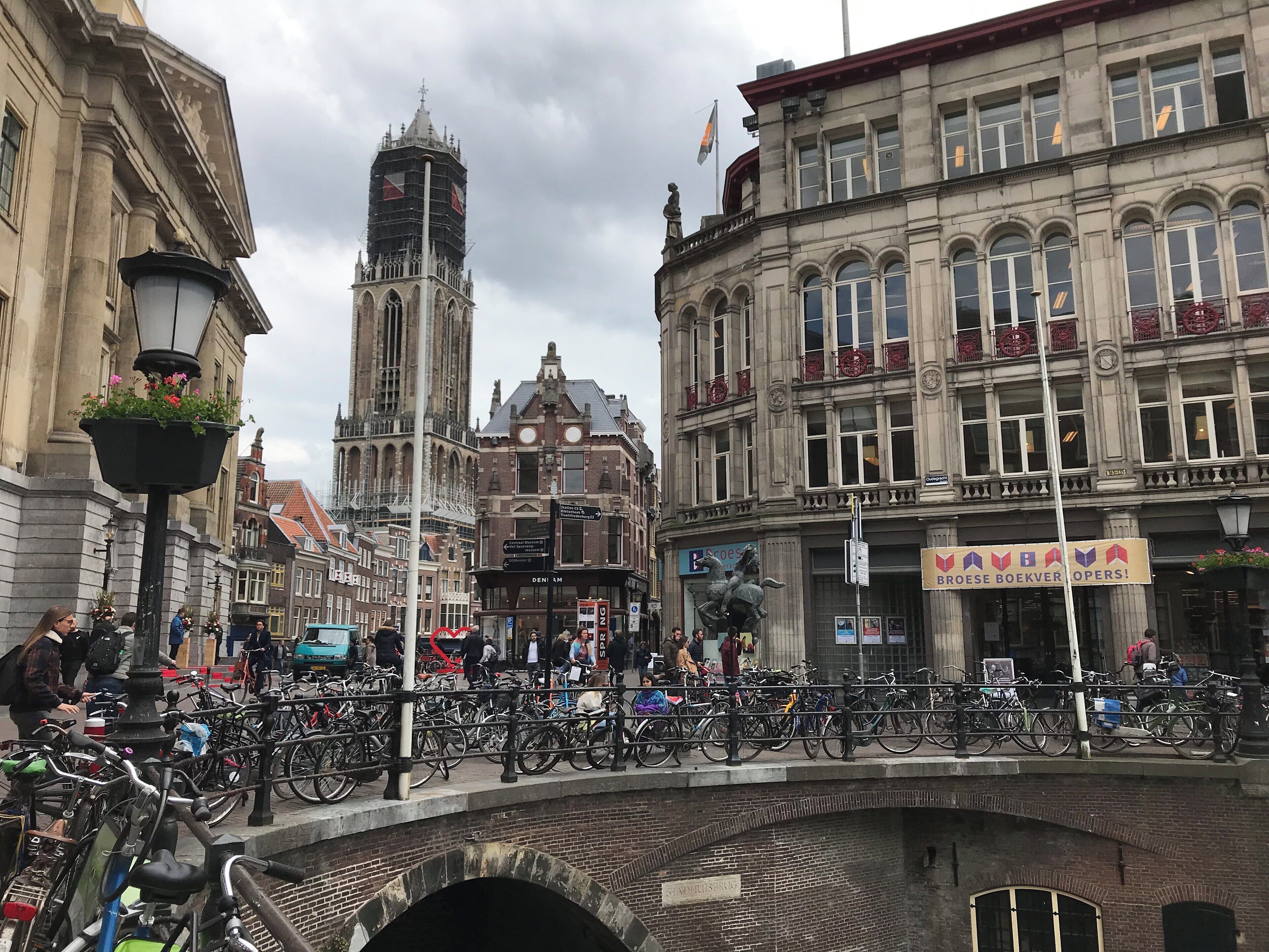 Beautiful Ultrecht has all the Dutch charm wrapped with a old city vibe w/ a village’s edge. Make sense? It’s my personal favorite city in the Netherlands.