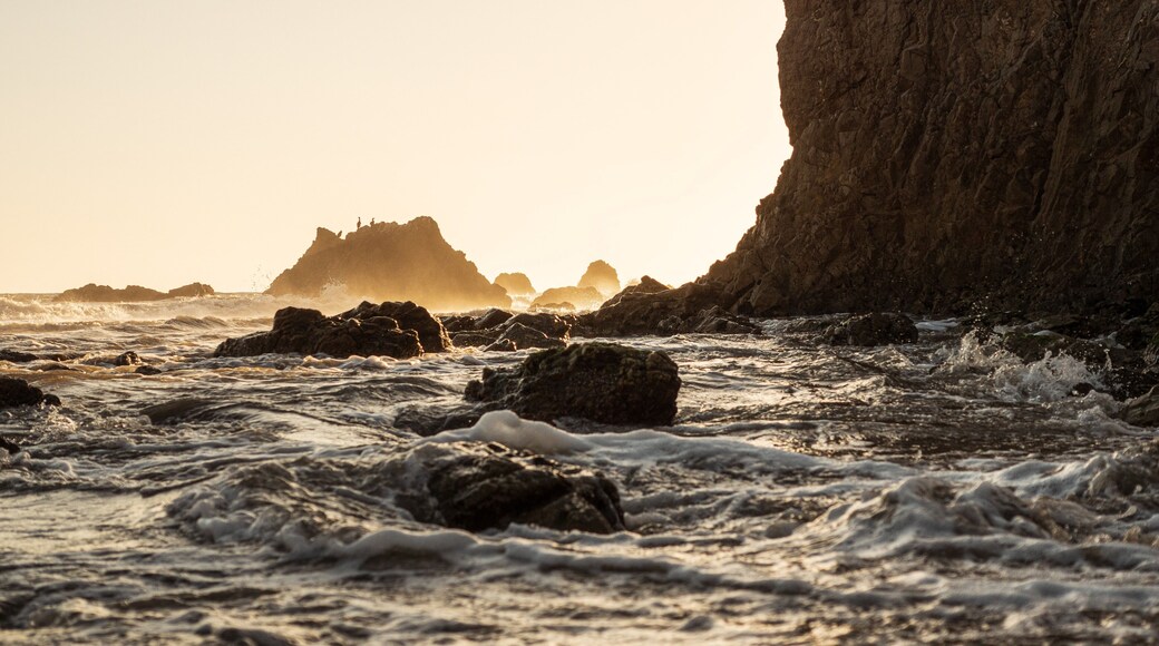 Sunset at El Matador Beach. #beaches #landscapes #california #seascapes #malibu