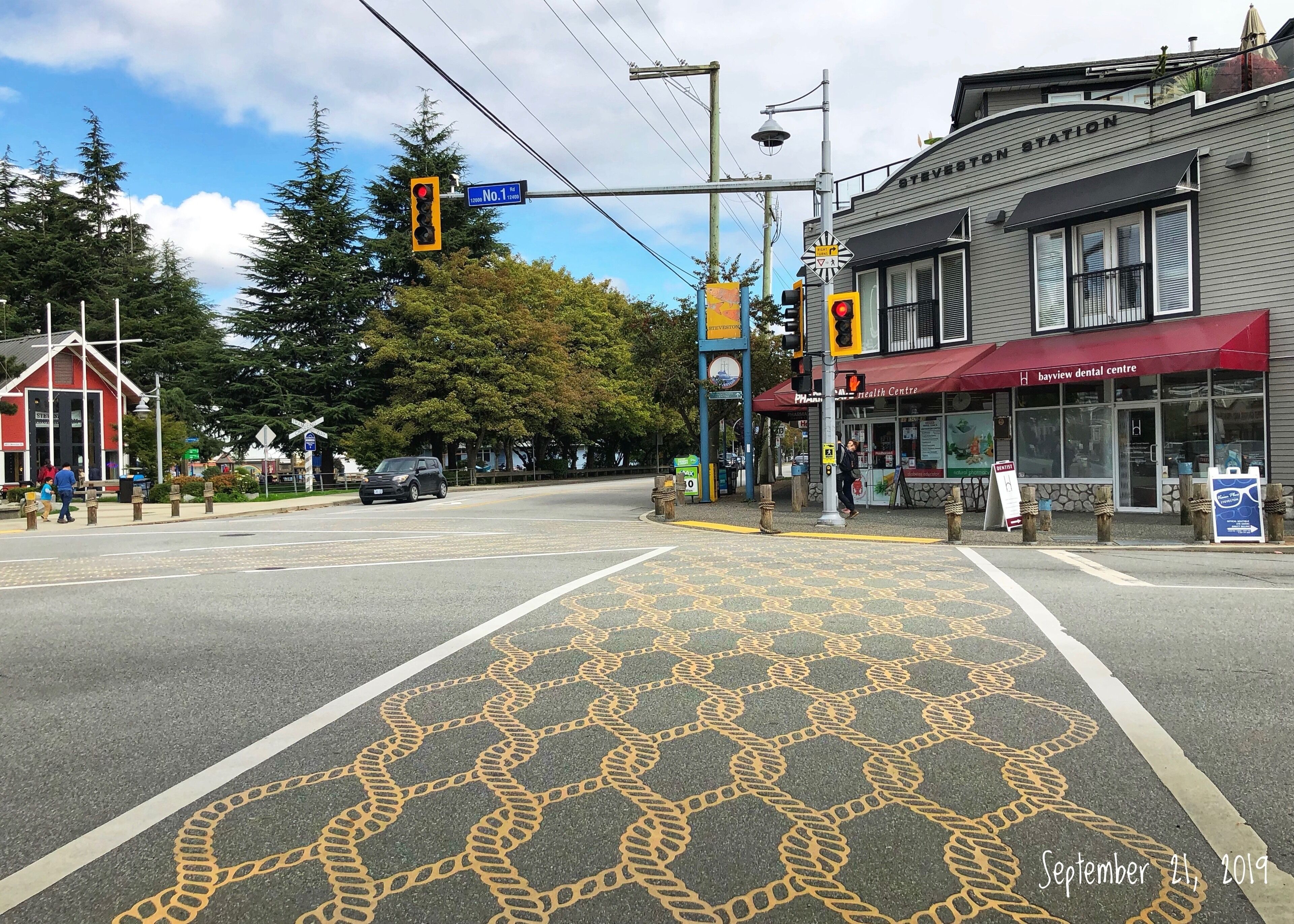 Pedestrian crossings in cities around the world have been transformed with colourful or unusual designs. (September 2019)
#Trovember