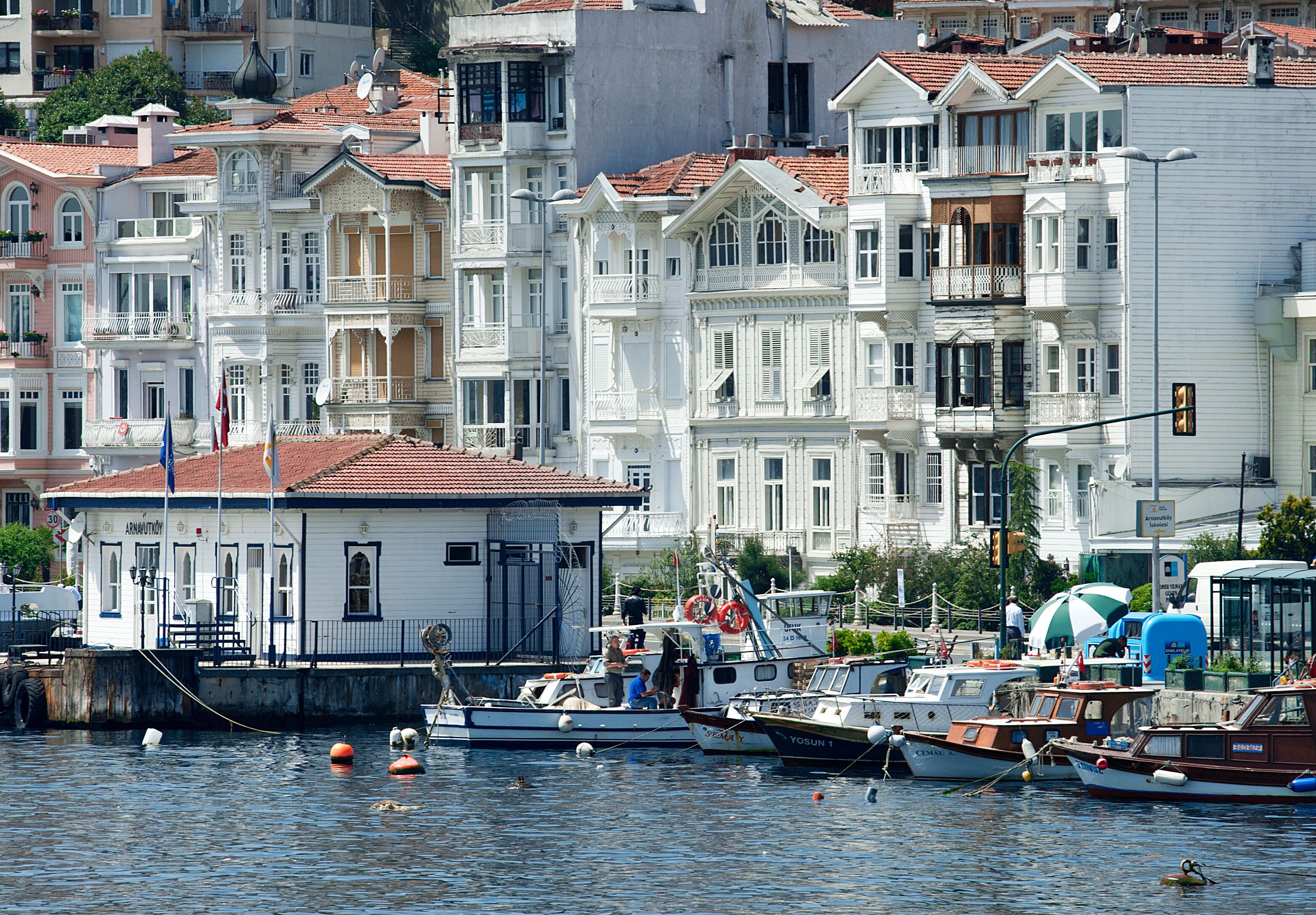 Arnavutköy Pier, Bosphorus, İstanbul