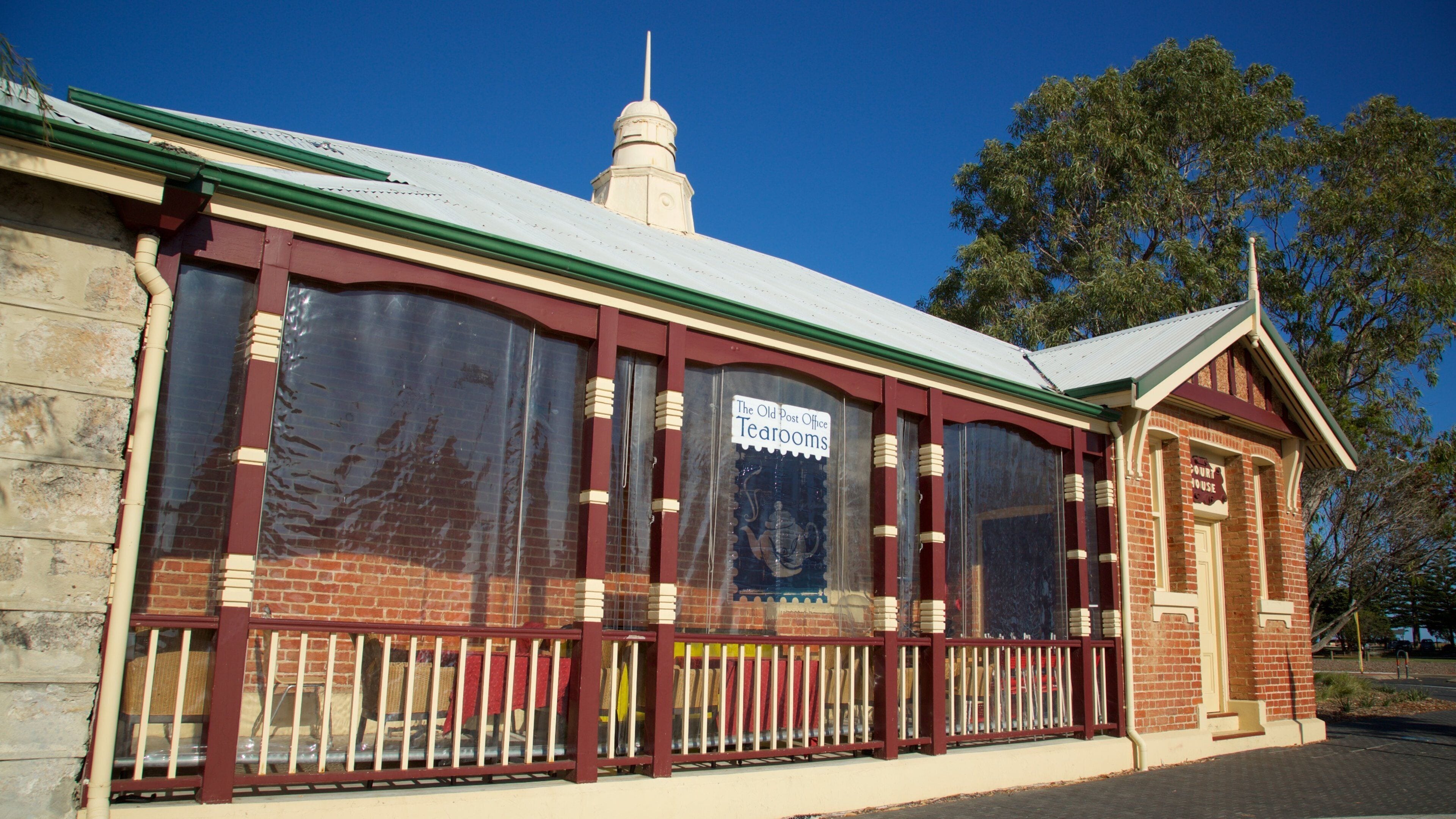 Thị trấn Busselton có tính năng thị trấn nhỏ