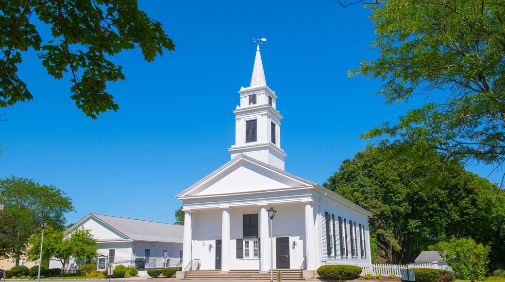 Slatersville Congregational Church at Village Green in historic village of Slatersville, town of North Smithfield, Rhode Island RI, USA.