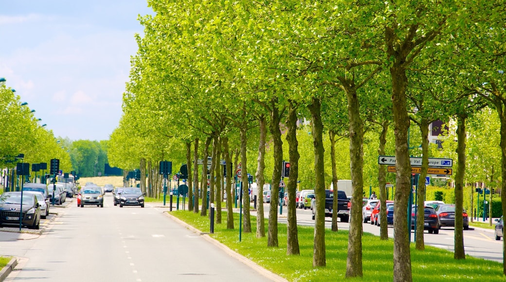Marne-la-Vallée mostrando strade
