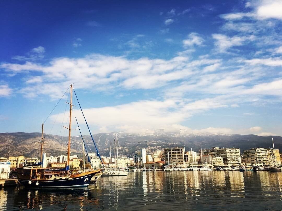 #volos #yachtlife #youngadventuress #travelphotography #wanderlust 