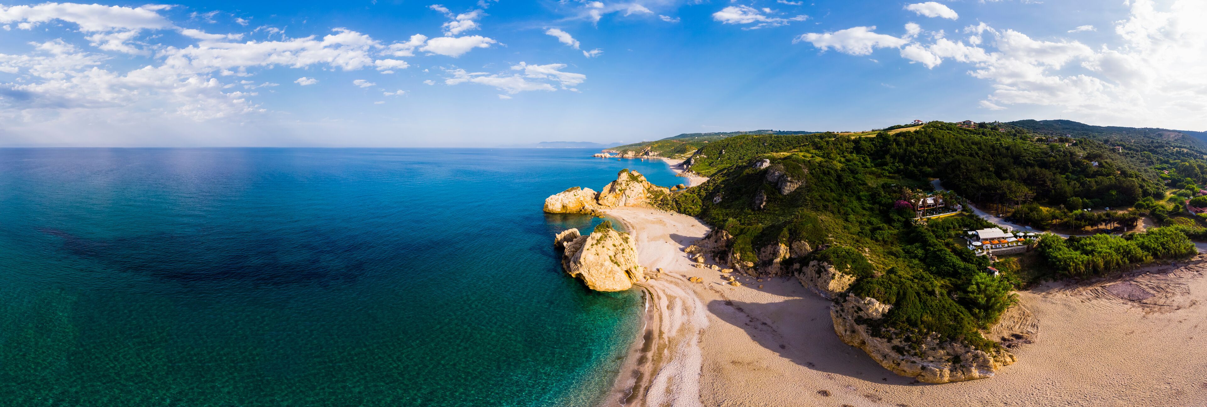 Greece, Pelion, Pagasetic Gulf, Sound of Trikeri, Pelion, Aerial view of rocky coast, beach