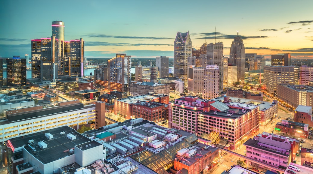 Detroit, Michigan, USA downtown skyline from above