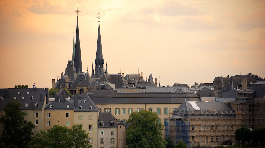 Luxemburg toont een kerk of kathedraal