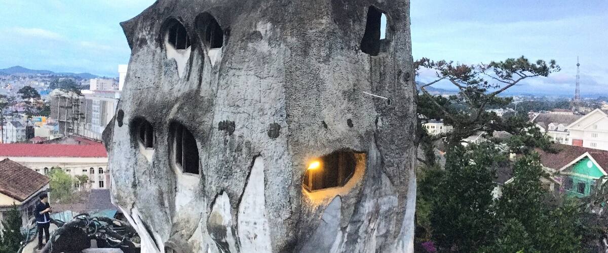 Spot on architecture! Described as a mix between Gaudi and Alice in Wonderland on acid 👌🏼 #StunningStructures