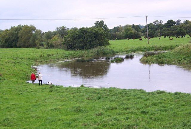 River Stour, Shillingstone Taken from Haywards Bridge.