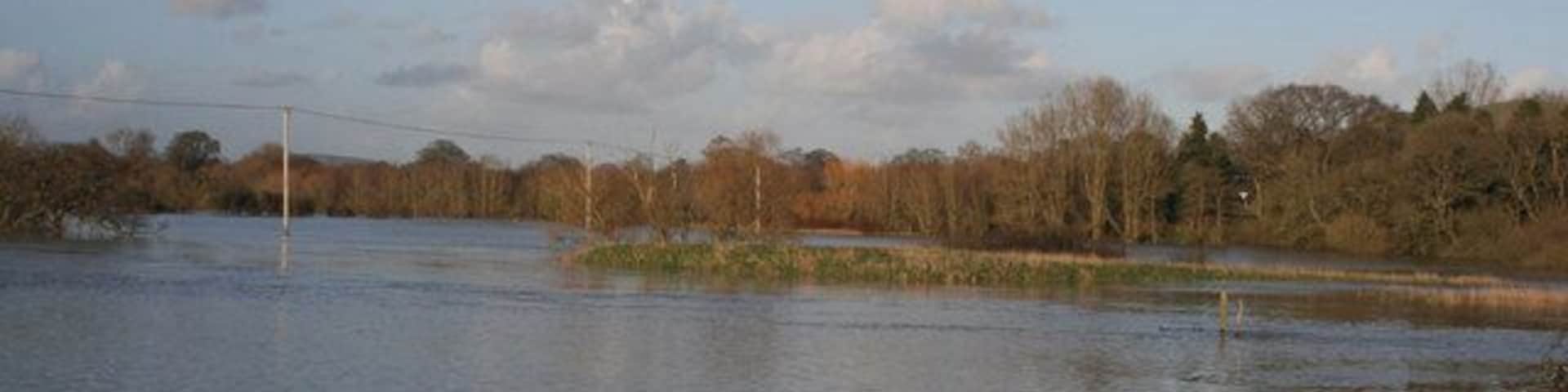 River Stour in flood River Stour in flood from Haywards Bridge near Shillingstone