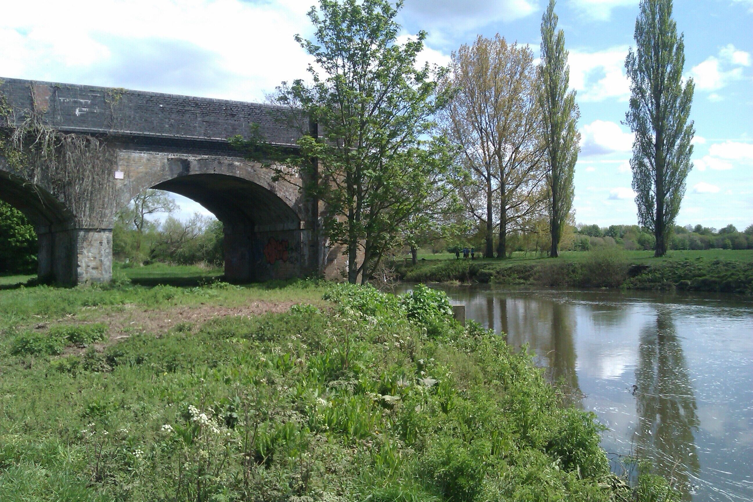 A memorial to a famous line which once linked Bournemouth with Bath. Just 2 arches left, but let's hope nobody ever demolishes it.