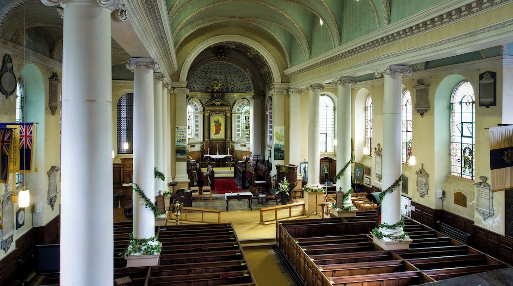 Church Of St Peter And St Paul Wikidata has entry Q17531499 with data related to this item.