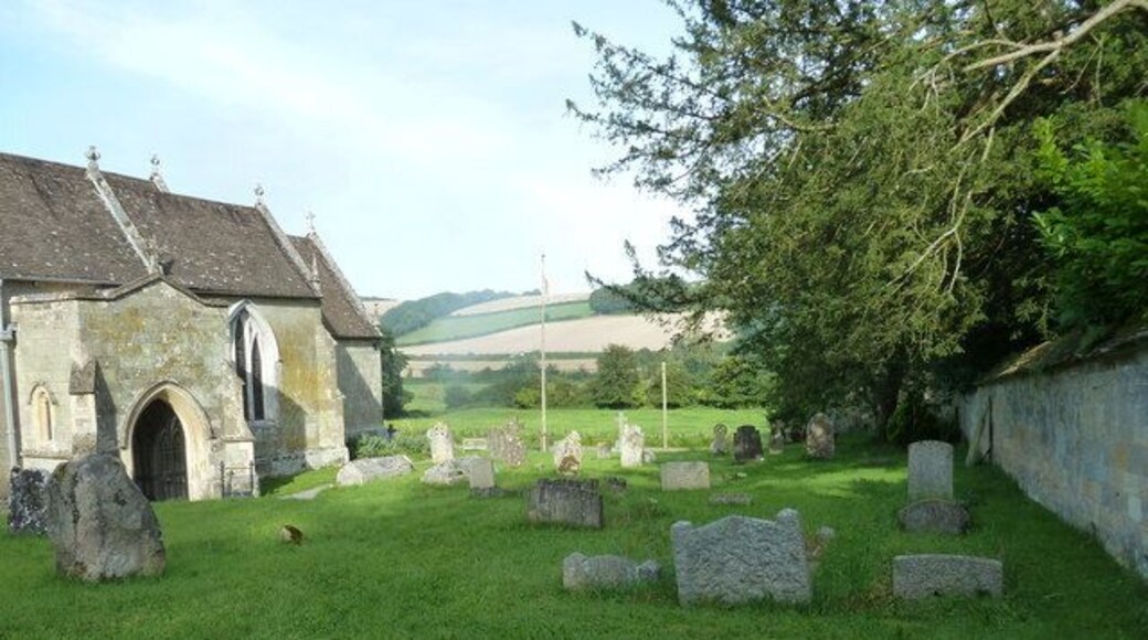 St Mary, Iwerne Courtney: churchyard (j)