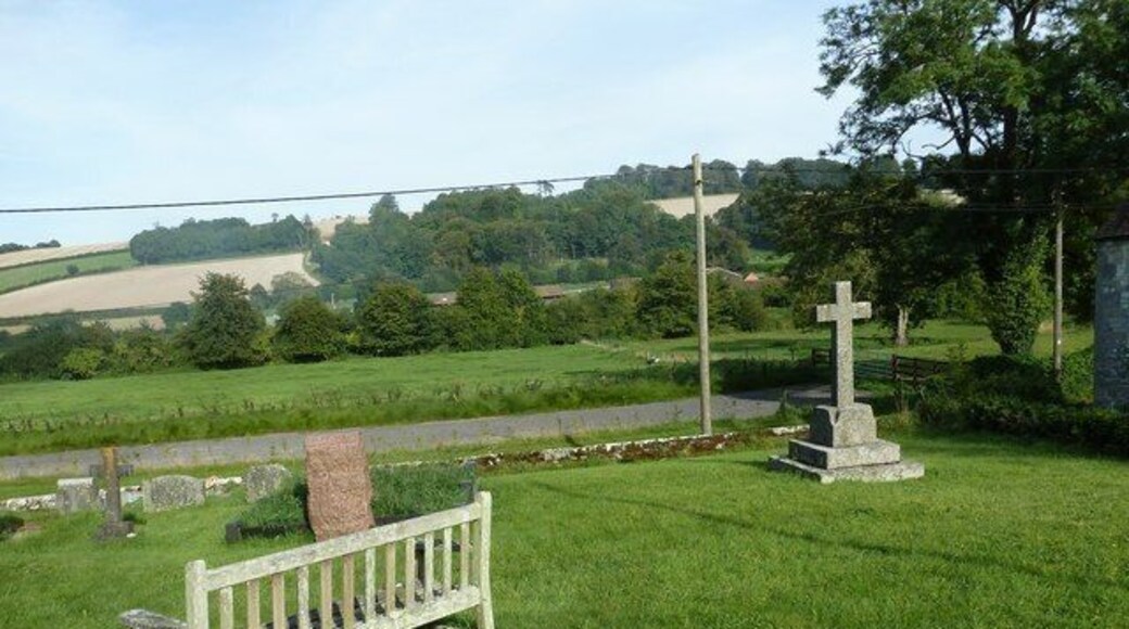 St Mary, Iwerne Courtney: churchyard (k)