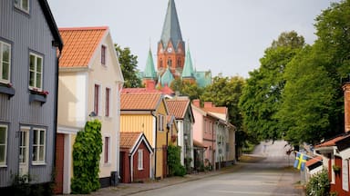Västervik som viser liten by eller landsby og gatescener