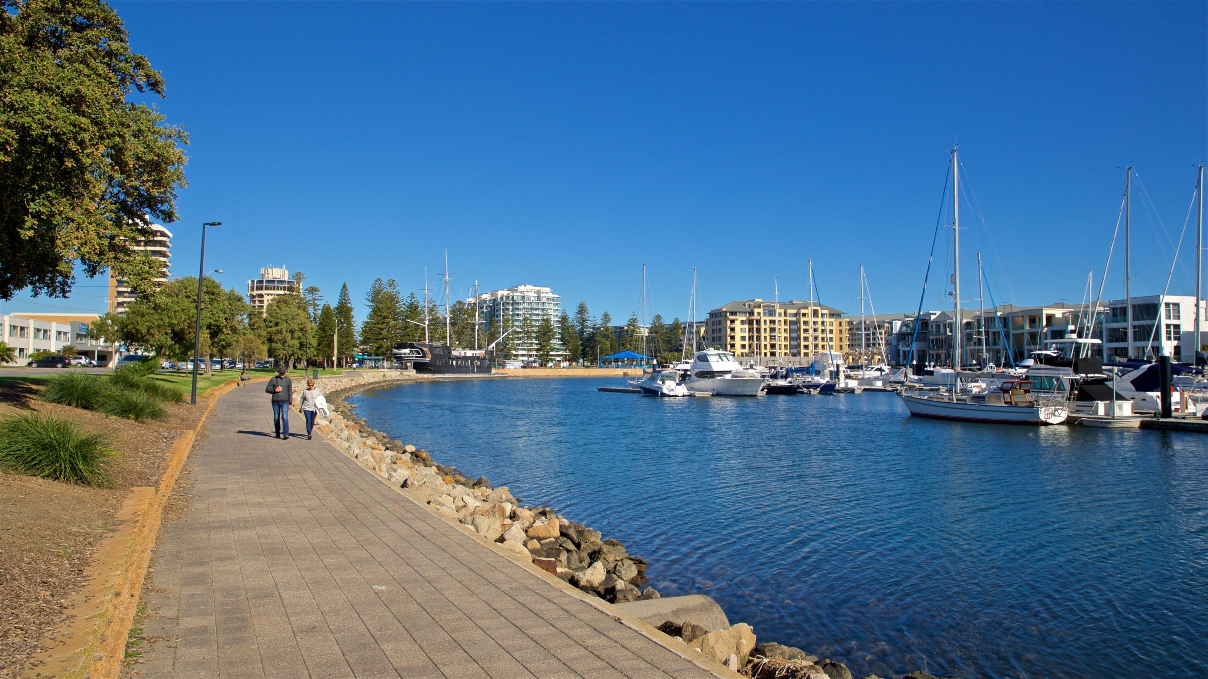 Glenelg which includes a bay or harbor