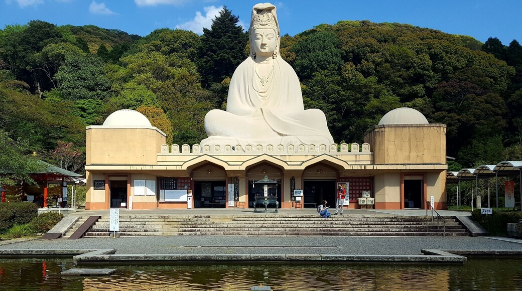 Largest Buddha in Kyoto, this serves as a memorial for Japanese soldiers
#LifeatExpedia
