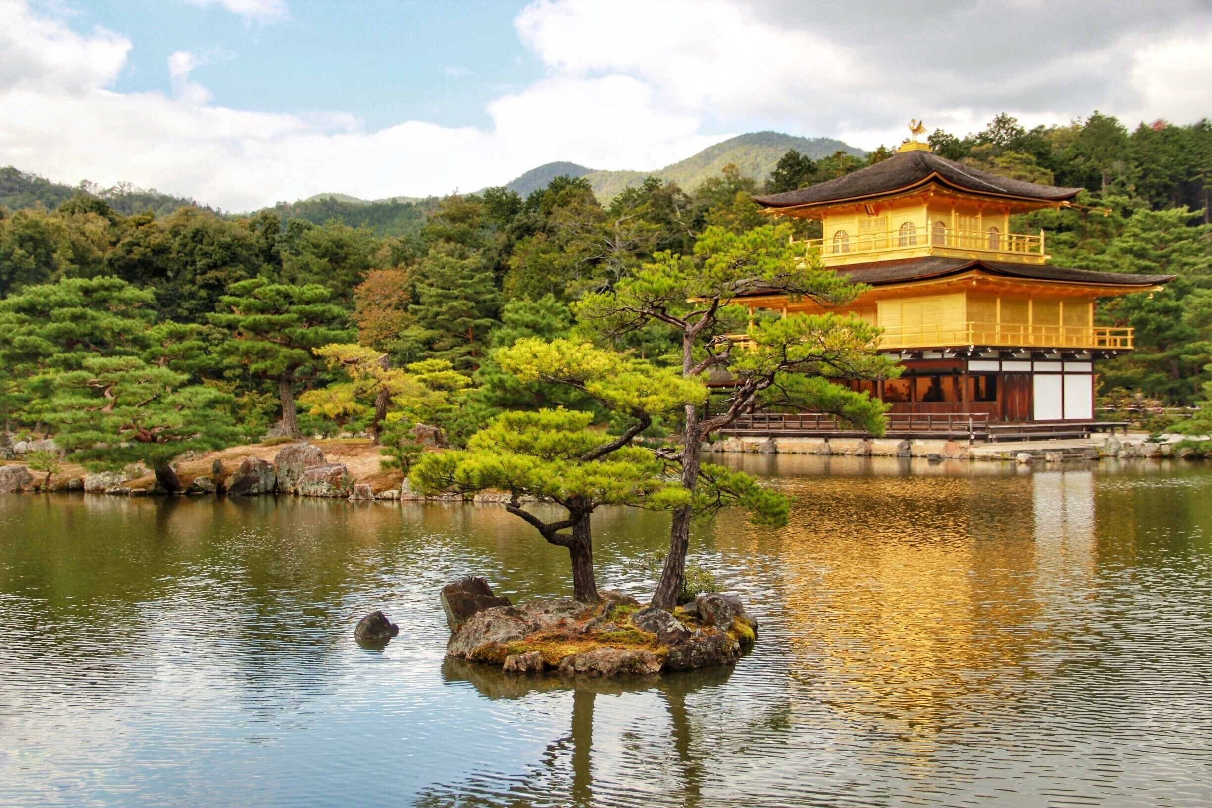 Kinkaku-ji Temple Tours - Book Now | Expedia