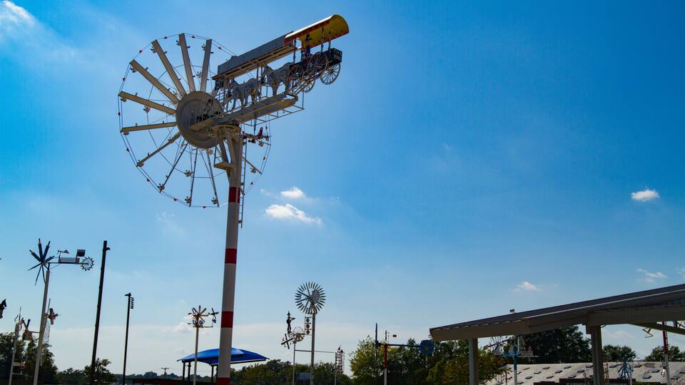 Public Whirligig Park, The Worlds Largest Whirligigs In Wilson NC Park