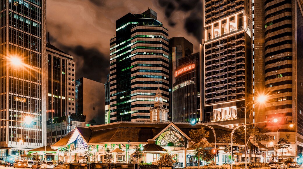 Khu ẩm thực Lau Pa Sat