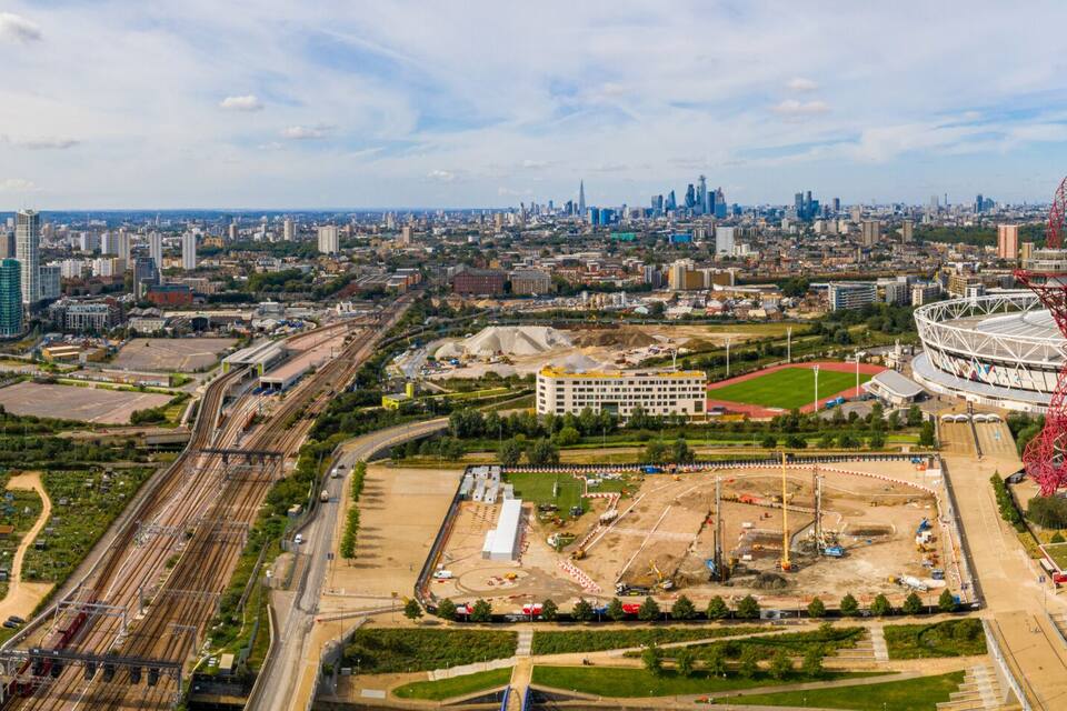 August 10, 2019. London, UK. Aerial view of the Olympic park in London with the the Olympic Stadium and the ArcellorMittal Orbit tower.
