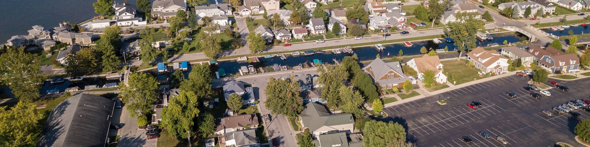 Aerial photo of Winona Lake Indiana