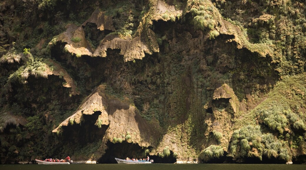 Tourists boats sail in the Sumidero Canyon in Tuxla Gutierrez, Chiapas, Mexico
