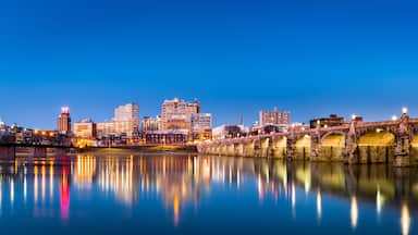 Harrisburg, Pennsylvania skyline with the historic Market Street Bridge reflected on the Susquehanna River at dusk