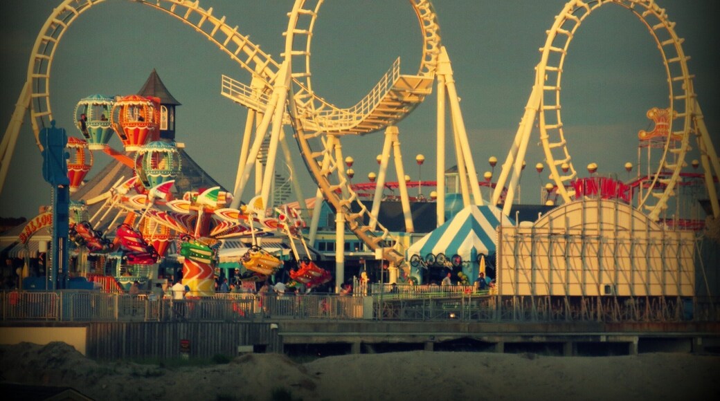 This view of the Pier is amazing!!! Everyone must experience Wildwood and the Boardwalk at least one time in their life!!!