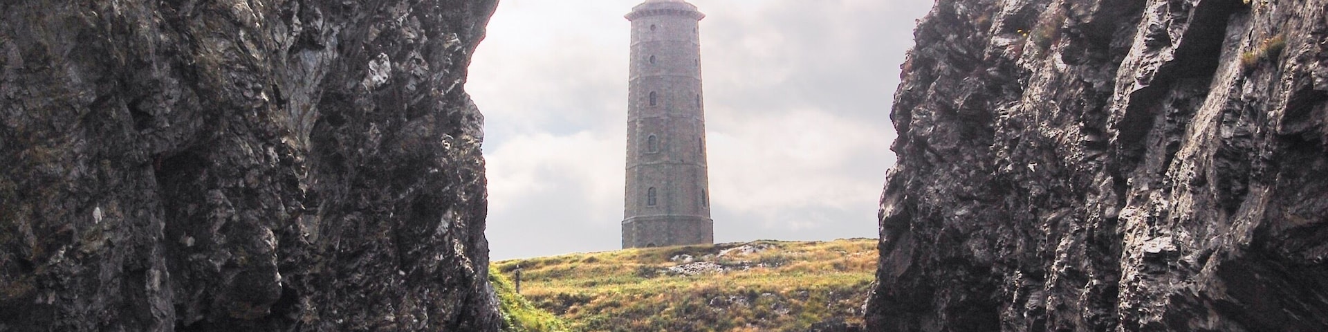 Approaching the lighthouse