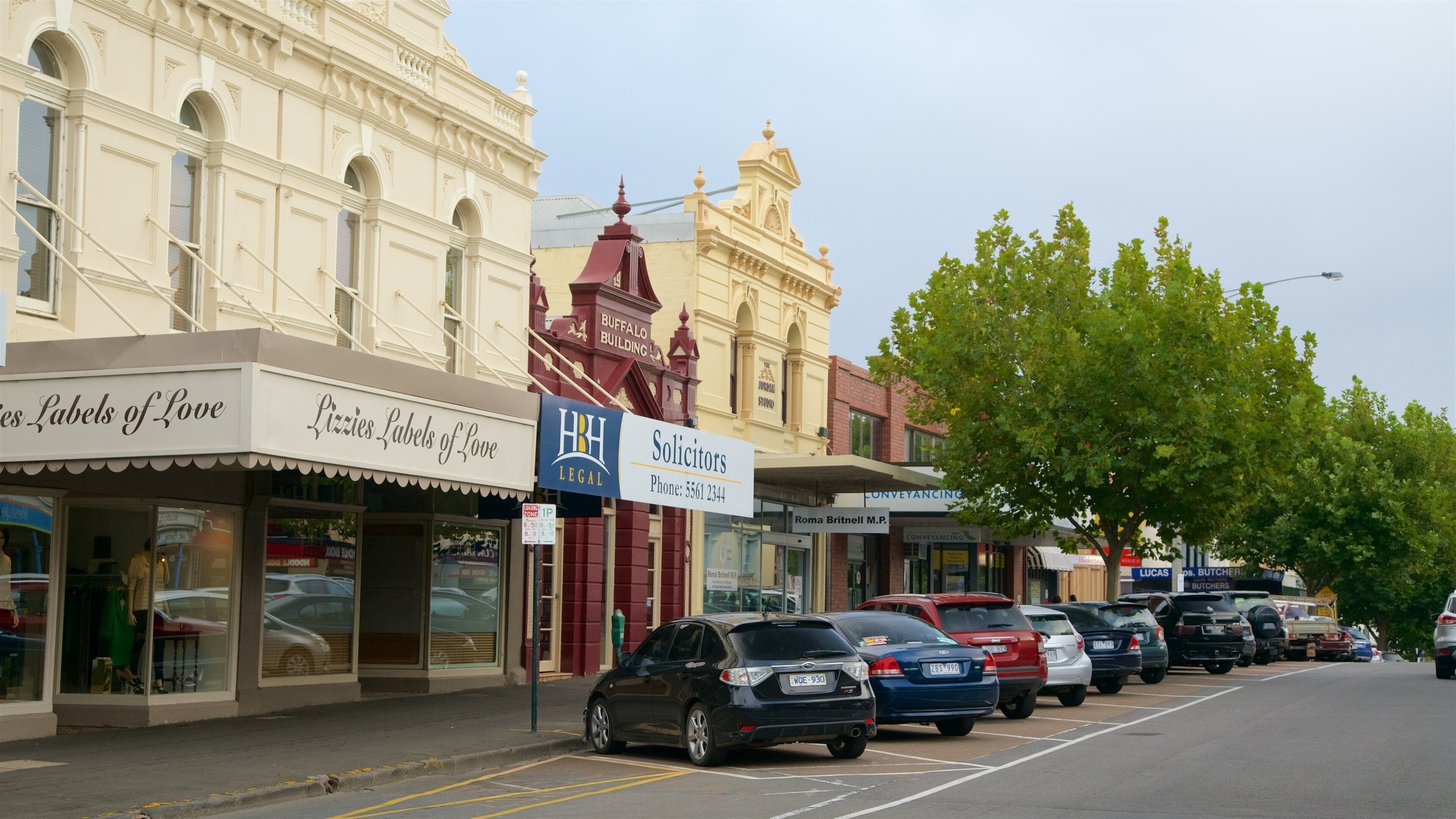 Warrnambool ofreciendo escenas urbanas, patrimonio de arquitectura y señalización