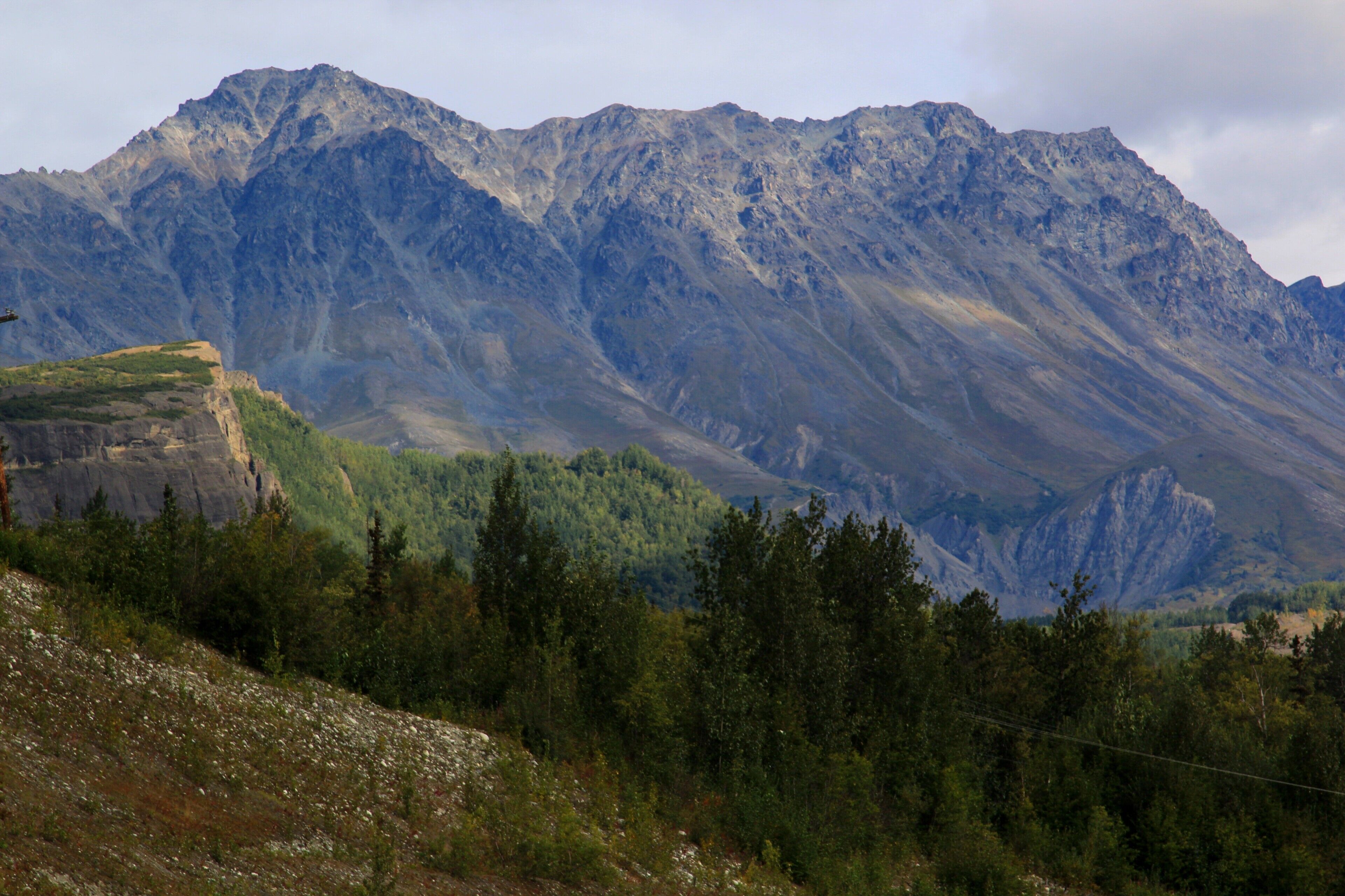 Drive along the Hatcher Pass in Alaska