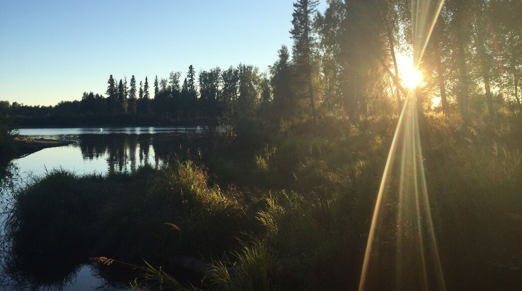Beautiful fishing spot on the river behind the campgrounds the guys caught a lot of salmon a must see while visiting this gorgeous state!