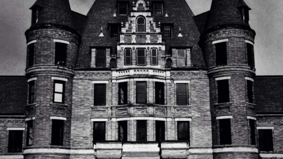 This place just simply rocks socks.