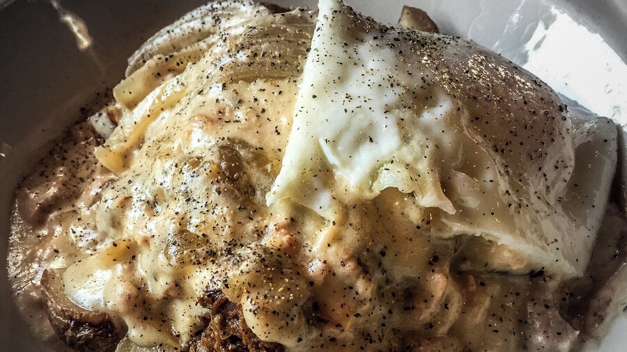 Silly name, with SERIOUS food! It's a relaxed atmosphere with a chef who appeared on Master Chef. The have a fantastic lunch and dinner menu however they only serve brunch on Fridays - Sundays and I can not say enough about my favorite brunch item on the menu. The Elk Hash