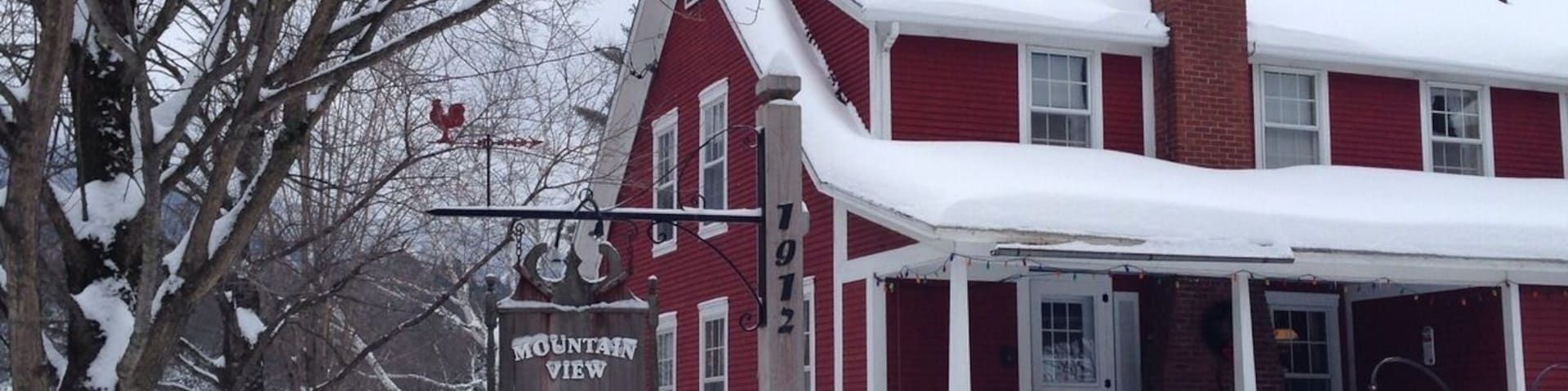 Lovely old B&B near Sugarbush Ski runs and Mad River ski runs. This whole area books up quickly when the snow arrives!