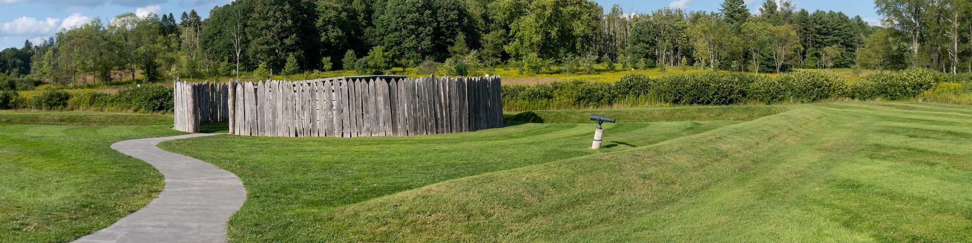 Farmington, Pennsylvania: Fort Necessity National Battlefield. Reconstructed fort, storehouse, stockade, and earthworks.