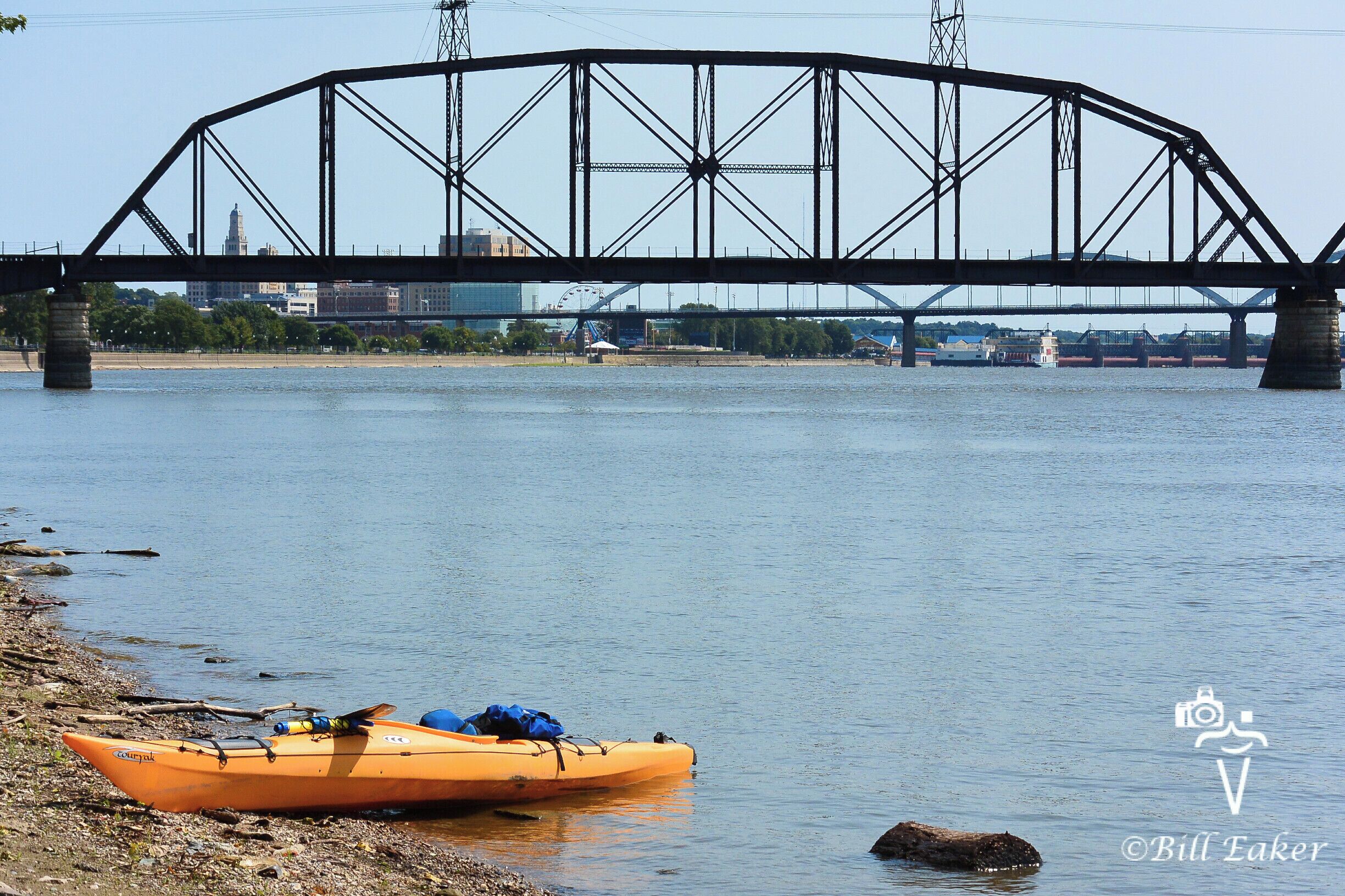 Just off of Credit Island paddling up-stream, the Mississippi River offers an urban/suburban experience on the water.  Other than water sports, this area has a very nice bike/walk path that follows the river right into Davenport. 