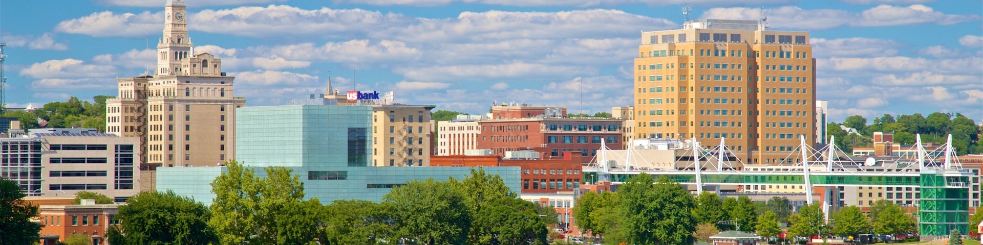 Davenport featuring a city and a river or creek